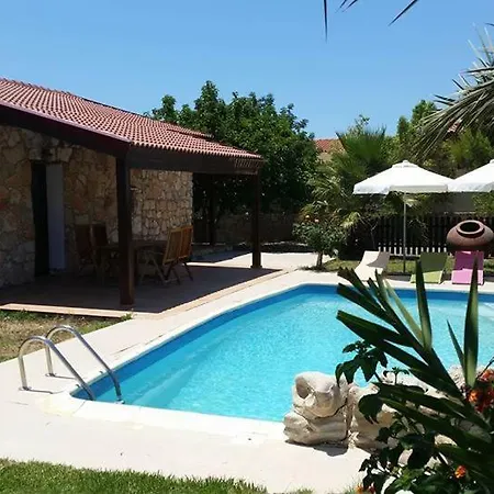 Antonaros Pissouri